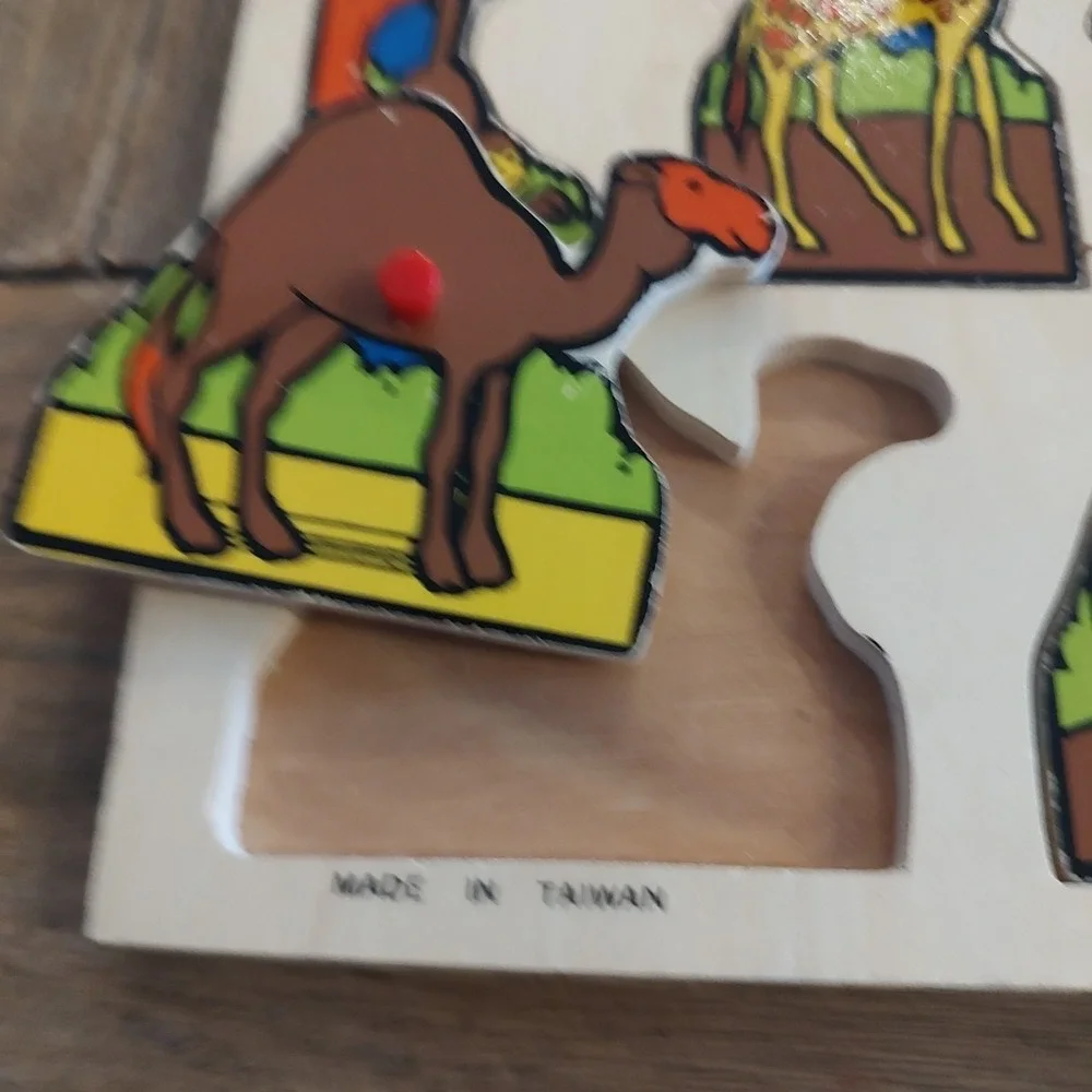 Vtg‎ Board PUZZLES Circus Animals Clowns 1983 Small World Toys Wood Peg